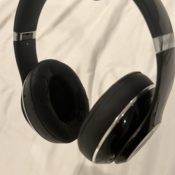 Beats By Dre - Black - First Generation - Picture 4 of 5